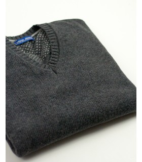 Compra marca SUÉTER GRUESO PICO MEZCLA LAMBSWOOL GRIS OSCURO en Knitewearstor - Textiles Campillo