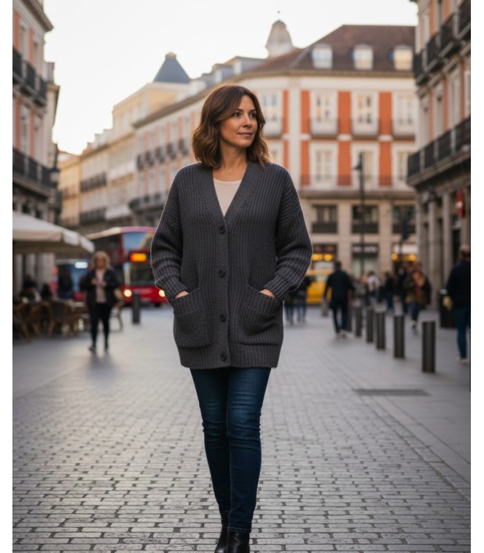 CHAQUETA LARGA PUNTO PERLADO GRIS OSCURO