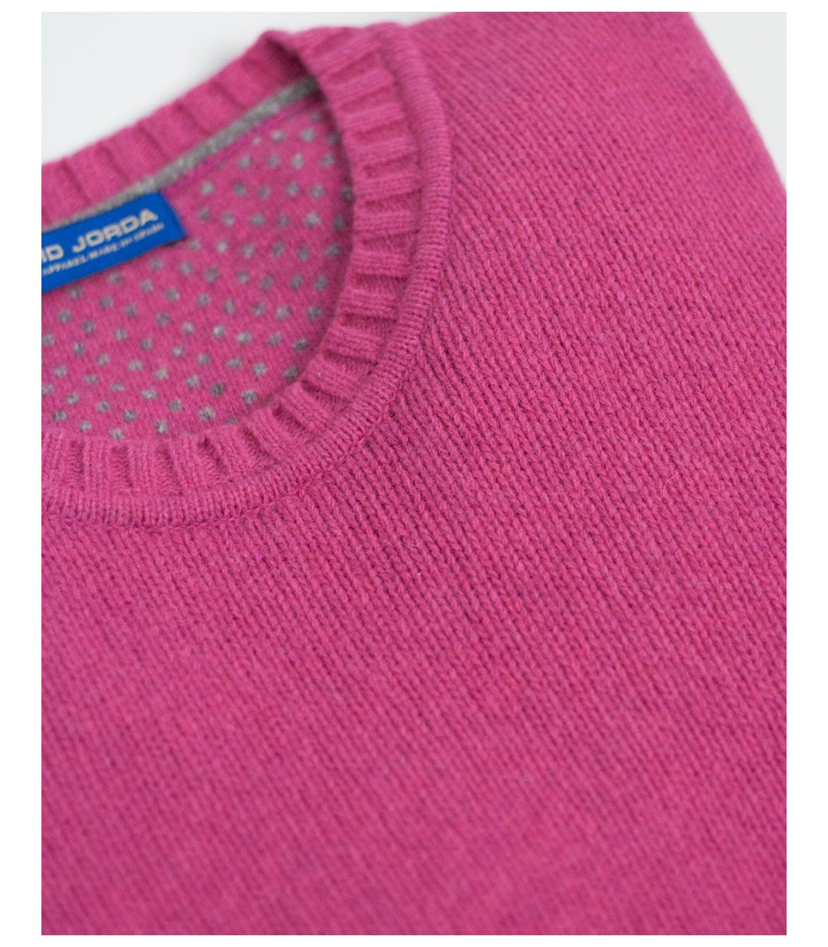 SUETER GRUESO REDONDO MEZCLA LAMBSWOOL FUCSIA